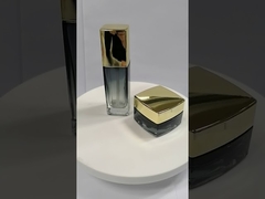 زجاجات لوشن مربعة شفافة بغطاء بلاستيكي سعة اختيارية