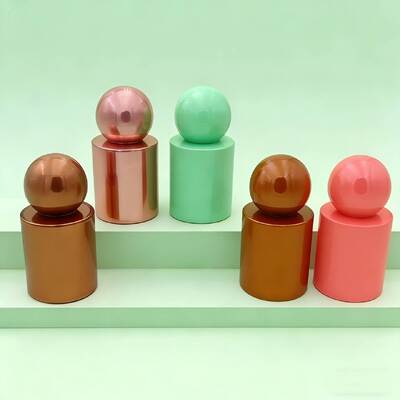 علب الزجاج العطر الفاخرة حسب الطلب 30ml و 50ml الضباب أو مضخة المصل عبوة زجاجية كرة مستديرة غطاء لمنتج المصل