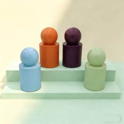 علب الزجاج العطر الفاخرة حسب الطلب 30ml و 50ml الضباب أو مضخة المصل عبوة زجاجية كرة مستديرة غطاء لمنتج المصل