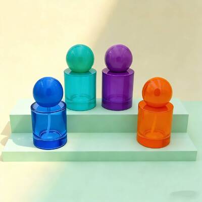 علب الزجاج العطر الفاخرة حسب الطلب 30ml و 50ml الضباب أو مضخة المصل عبوة زجاجية كرة مستديرة غطاء لمنتج المصل